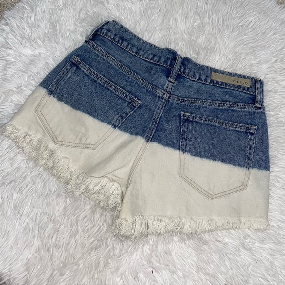 Cello Button Fly Raw Hem Distressed Ombre Shorts Size S - Picture 5 of 9